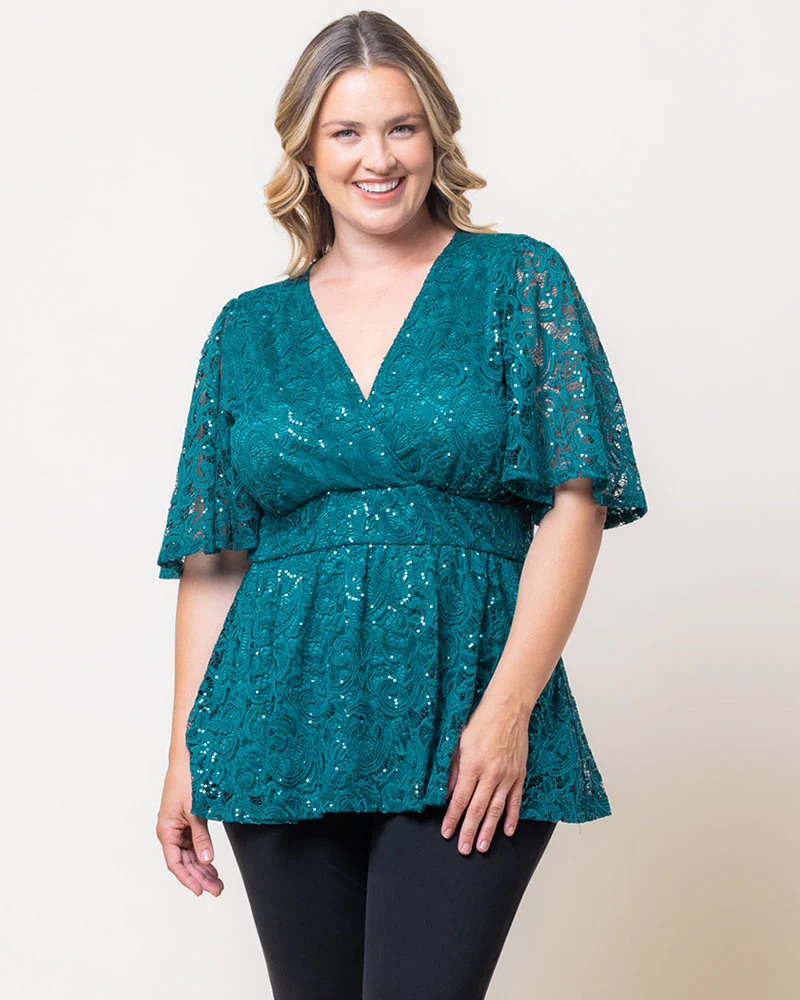 Women’s Plus Size Tops